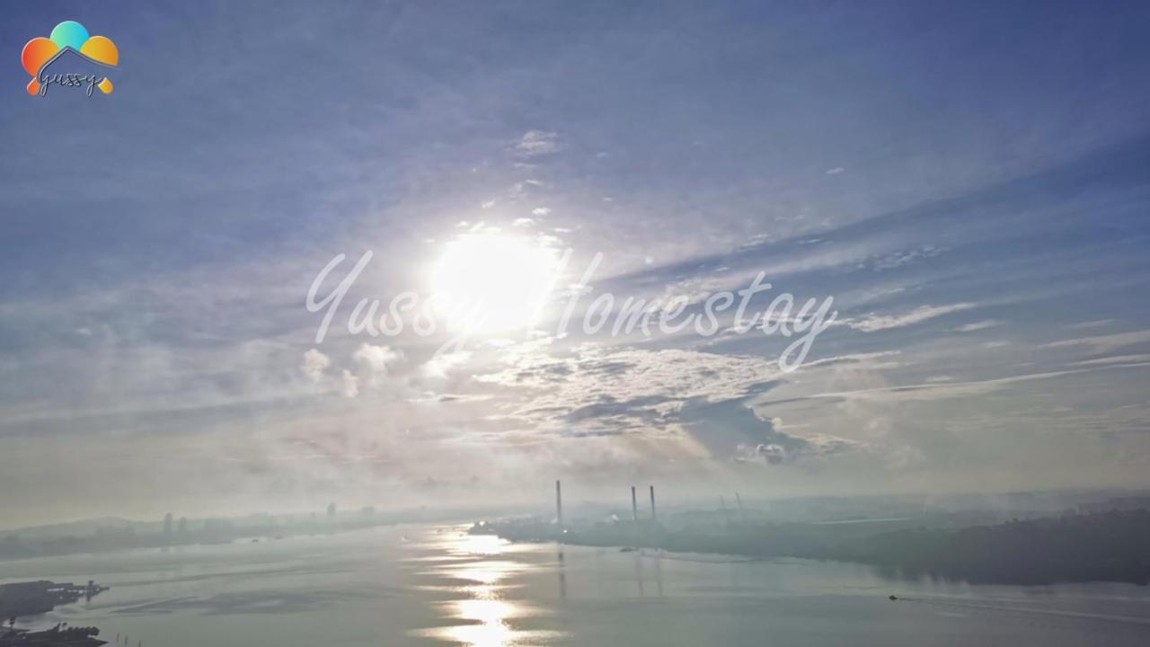 Yussy 2 Bedroom Sea View Condo At R&F Princess Cove Johor Bahru Exteriör bild