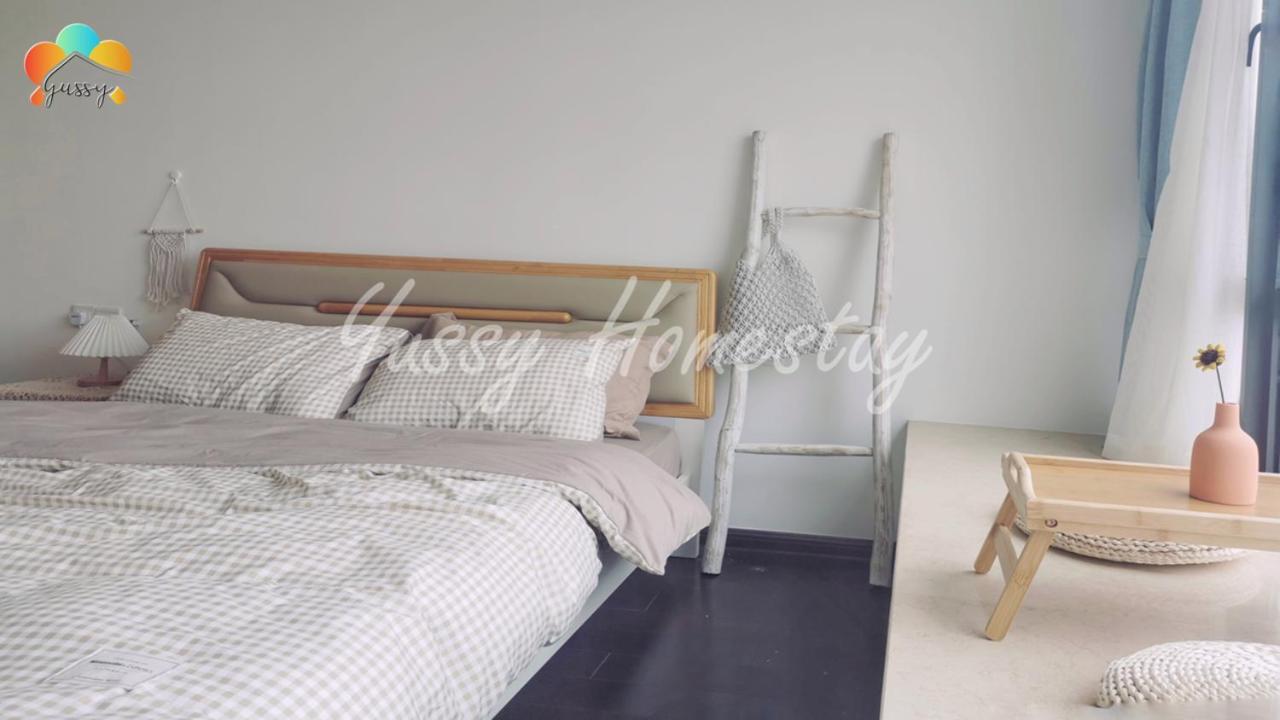 Yussy 2 Bedroom Sea View Condo At R&F Princess Cove Johor Bahru Exteriör bild