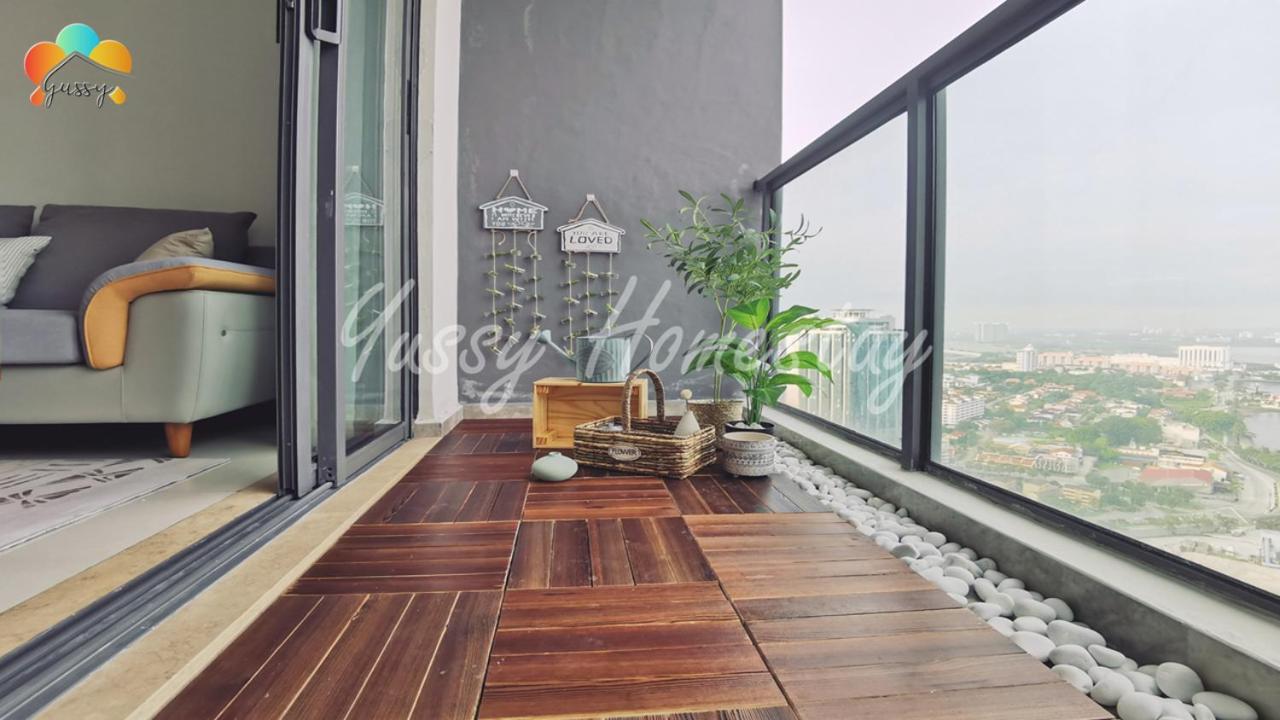 Yussy 2 Bedroom Sea View Condo At R&F Princess Cove Johor Bahru Exteriör bild