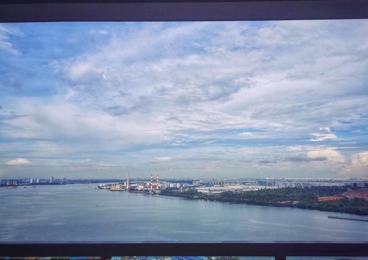 Yussy 2 Bedroom Sea View Condo At R&F Princess Cove Johor Bahru Exteriör bild