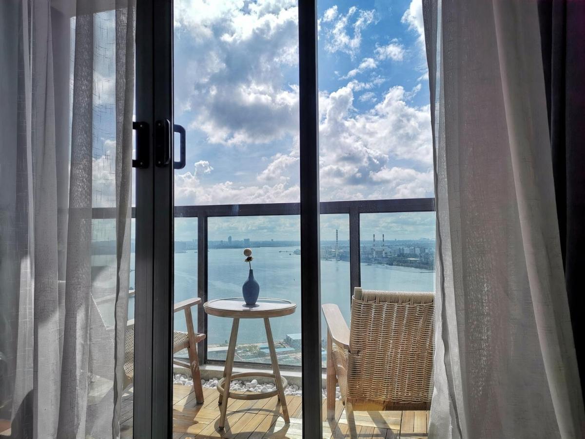 Yussy 2 Bedroom Sea View Condo At R&F Princess Cove Johor Bahru Exteriör bild