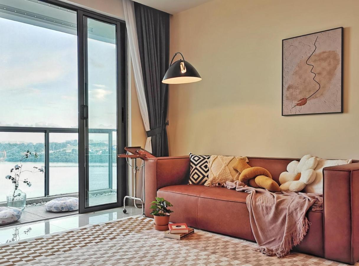 Yussy 2 Bedroom Sea View Condo At R&F Princess Cove Johor Bahru Exteriör bild